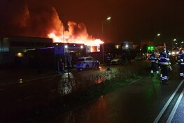 Uitslaande brand in loods Boesingheliede