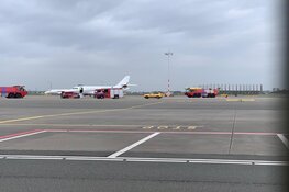 Zakenvliegtuig keert terug naar Schiphol en maakt noodlanding vanwege technisch mankement