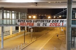 Supportersgroep Ajax ondersteunen medewerkers Spaarne Gasthuis