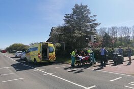 Scooterrijder gewond na aanrijding met bus