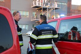 Hulpverleners eren massaal zorgpersoneel bij Spaarne Gasthuis in Hoofddorp