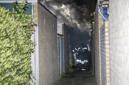 Veel rookontwikkeling bij schuurbrand Willemsbos Hoofddorp