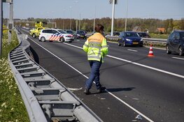Veel schade en file door ongeval op de A9 bij Spaarndam