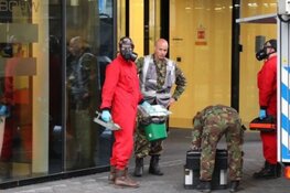 Verdachte koffer Schiphol geopend: miljoen euro aan vals geld gevonden