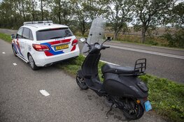 Scooter aangetroffen in sloot langs de Schipholweg in Lijnden