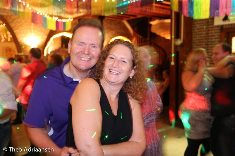 Samen een avondje uit: Salsa! Probeer het gratis!