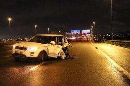 Ongeval met drie auto's op A9 bij Boesingheliede: twee gewonden