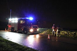 Boot in brand op Westeinderplassen