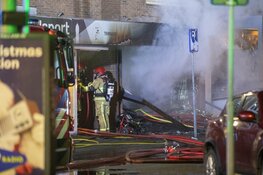 Grote brand in winkel Ophelialaan Aalsmeer