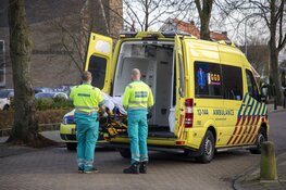 Vrouw geschept door auto op de Vijfhuizerweg in Vijfhuizen