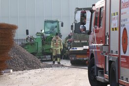Brand in machine bij kweker in Aalsmeer zorgt voor vrachtwagenbrand