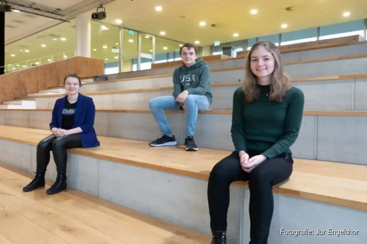 Leerlingen Haarlemmermeer Lyceum tegen messen