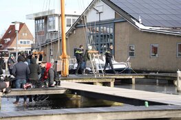 Volop drukte op het ijs in Aalsmeer-dorp