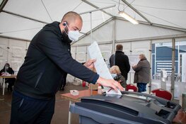Stem tent in Aalsmeer
