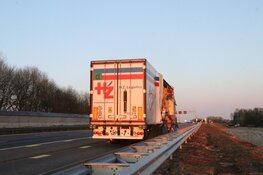 Ongeluk met vrachtwagens op A9 zorgt voor ravage