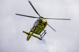 Lifeliner voor scooterongeval naar Middenweg in Spaarndam